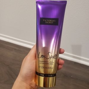 Victoria secret love spell fragrance lotion 236ml